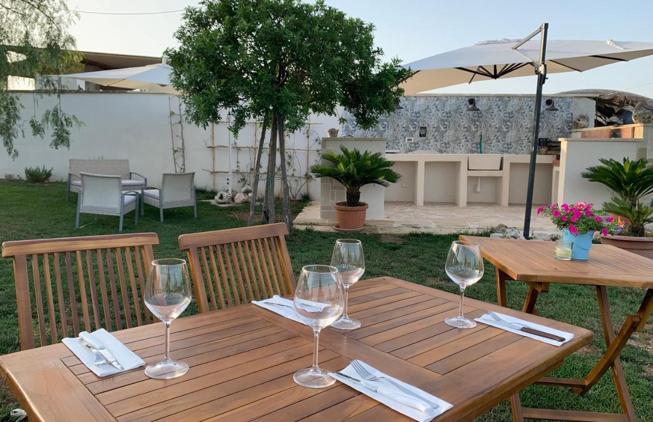 Masseria Capece Bed & Breakfast Uggiano La Chiesa Exterior photo